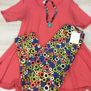 🚨🚨GORGEOUS LULAROE BEAUTIES 🚨🚨